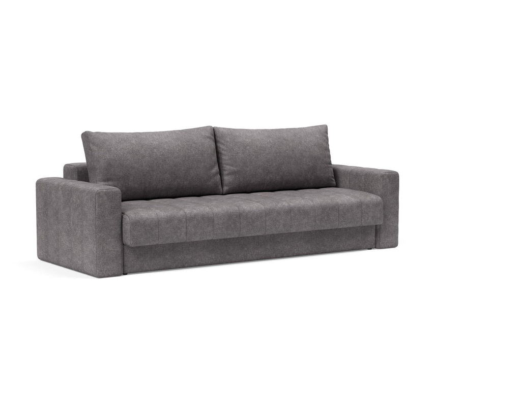 Akello avec des bras