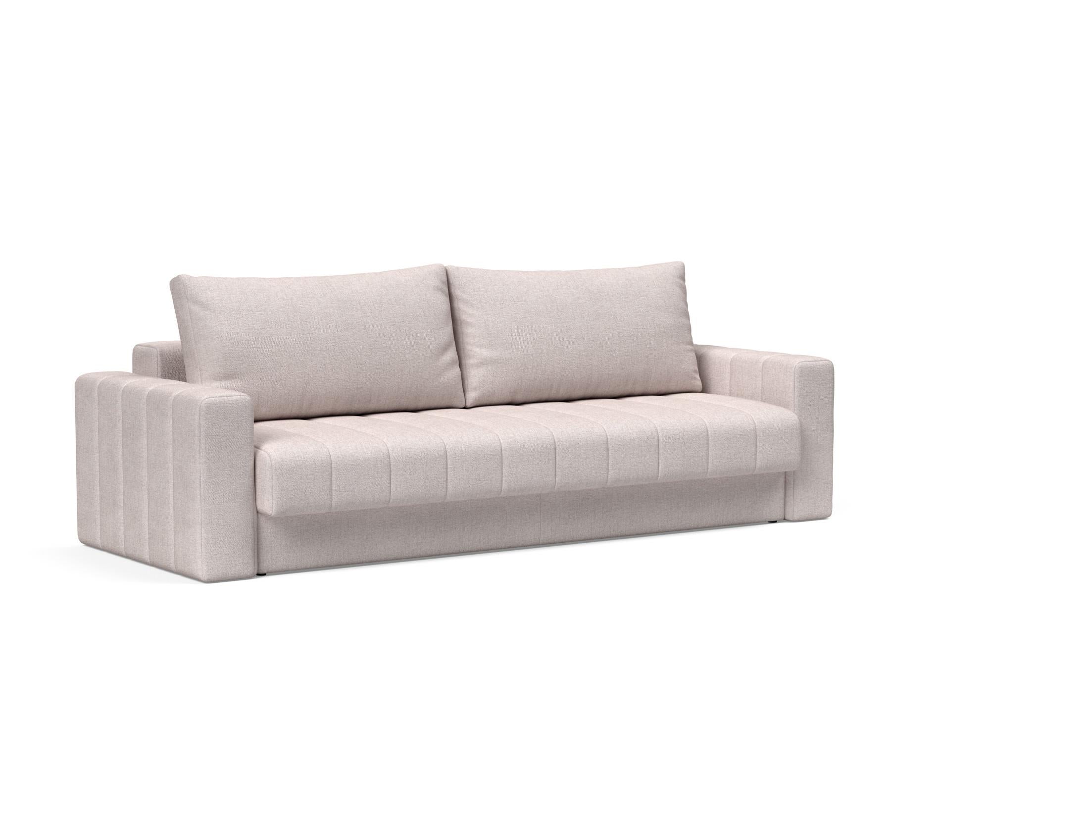 Akello avec des bras