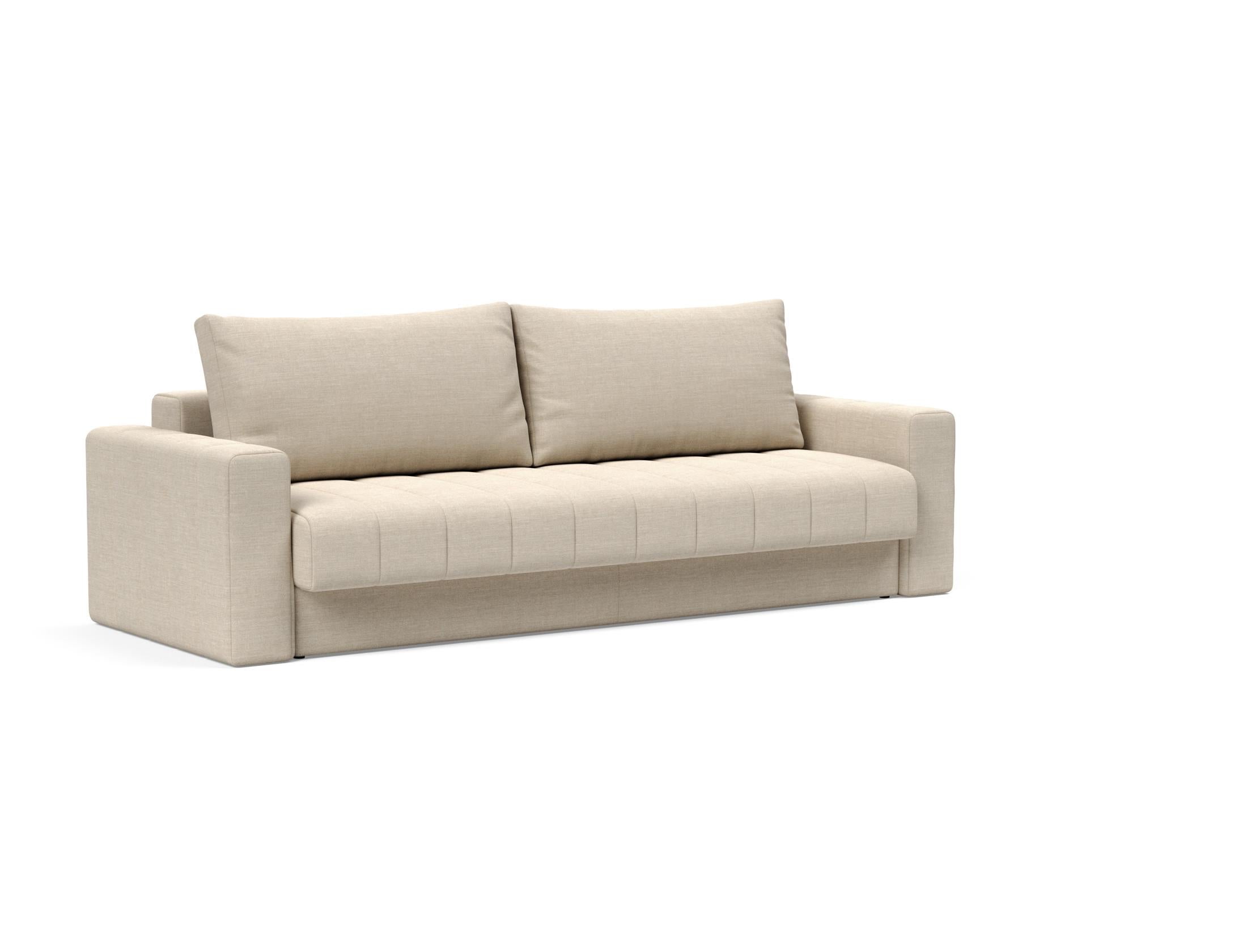 Akello avec des bras