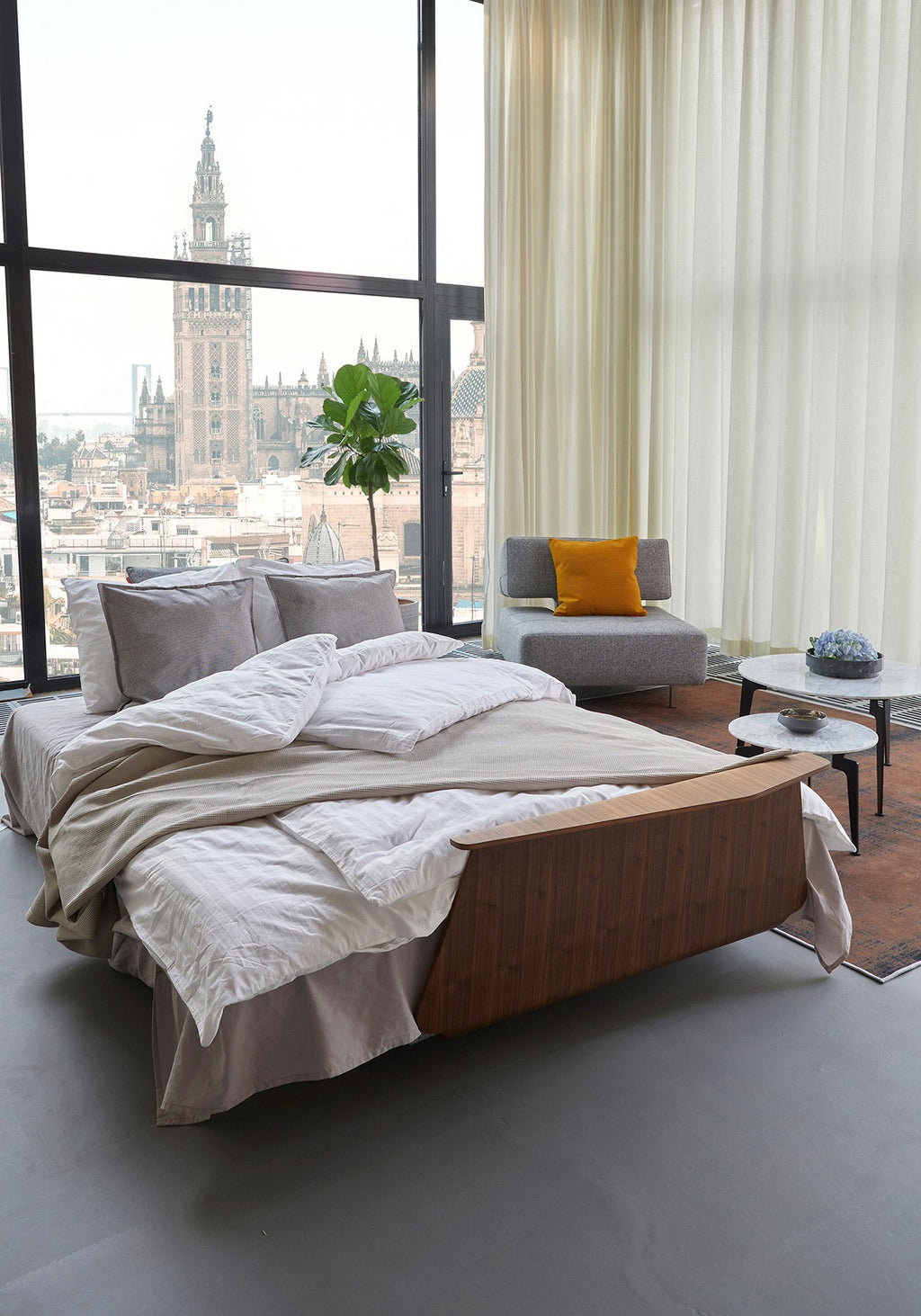 Bras en noyer Longhorn