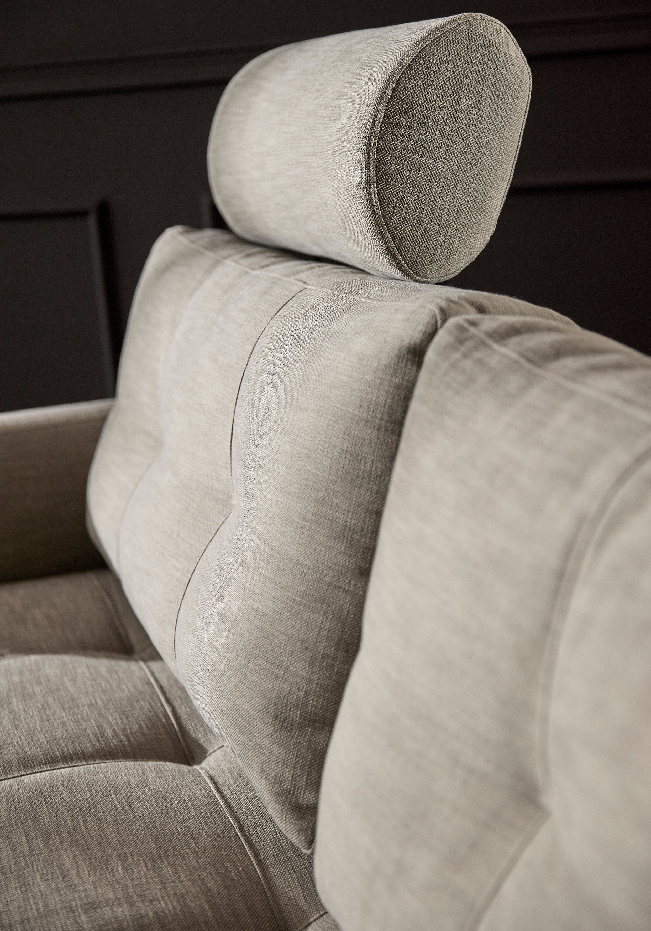 Appui-tête rabattable